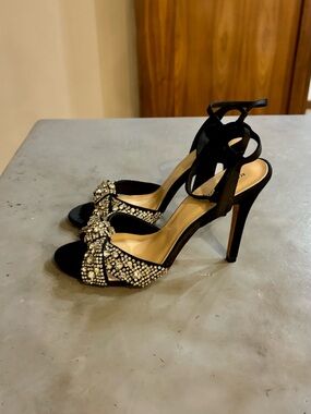 Menbur Black Crystal Knot Ankle-Tie Stiletto Sandals